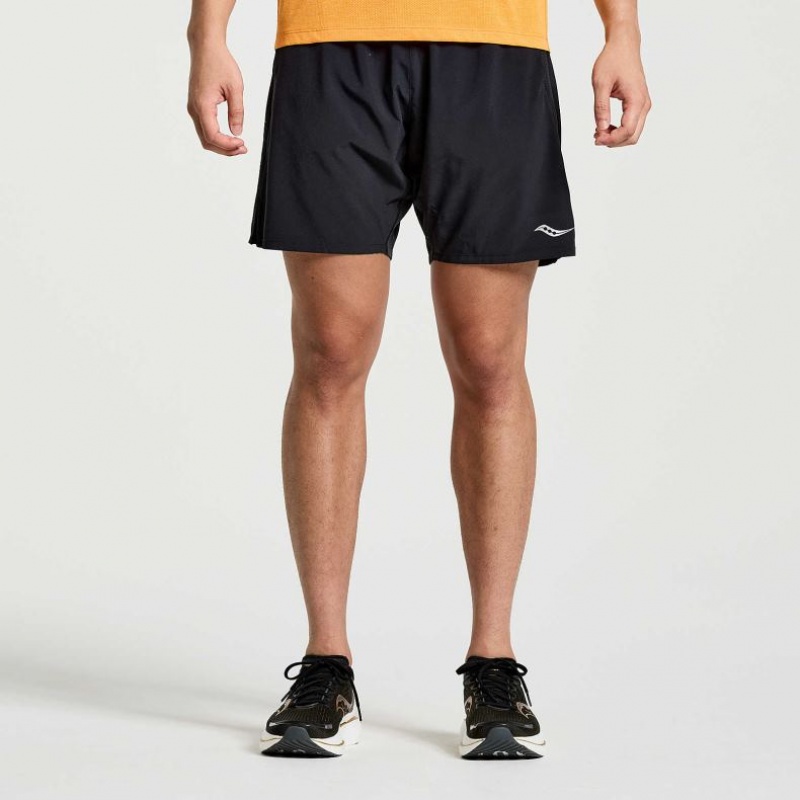 Short Saucony Outpace 7\